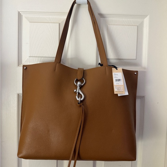 Rebecca Minkoff Handbags - Rebecca Minkoff Megan Leather Tote